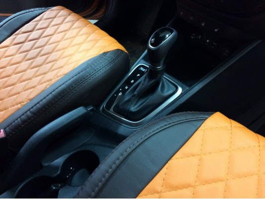 Авточехлы на Hyundai Solaris 2 Авточехлы на Hyundai Solaris 2