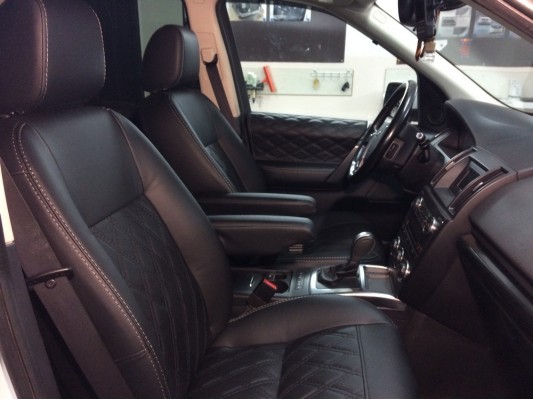 Каркасные авточехлы на Land Rover Freelander 2 Каркасные авточехлы на Land Rover Freelander 2