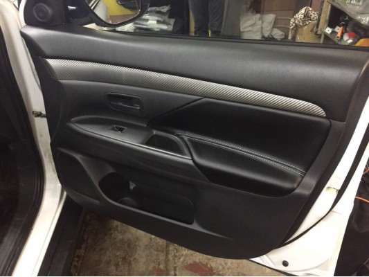 Перетяжка дверных карт Перетяжка дверных карт